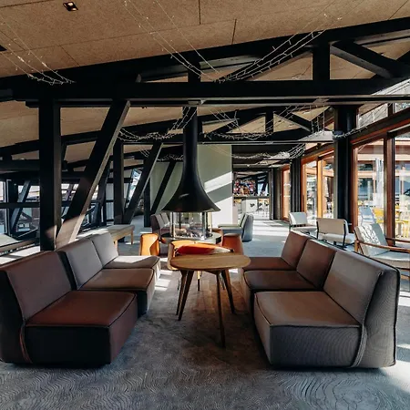 Hotel La Cachette, Friendly &