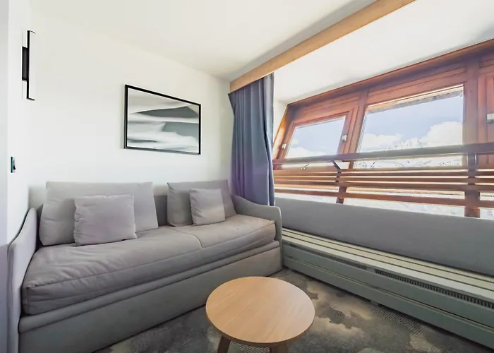 La Cachette, Friendly & Отель 4*