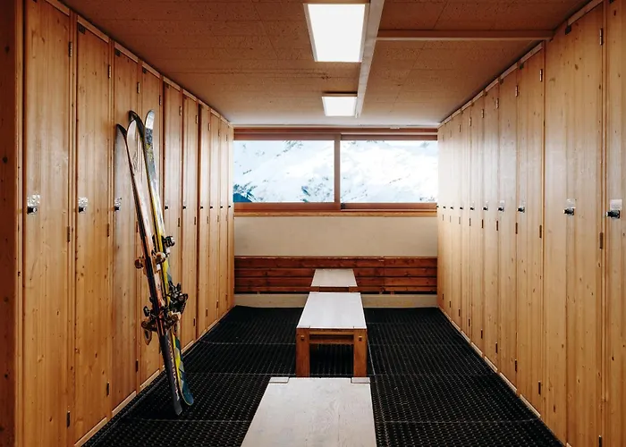 La Cachette, Friendly & 4*