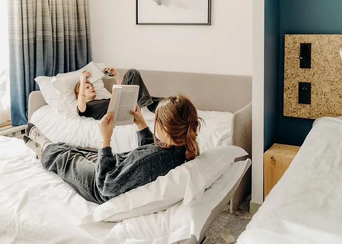 Hotel La Cachette, Friendly &